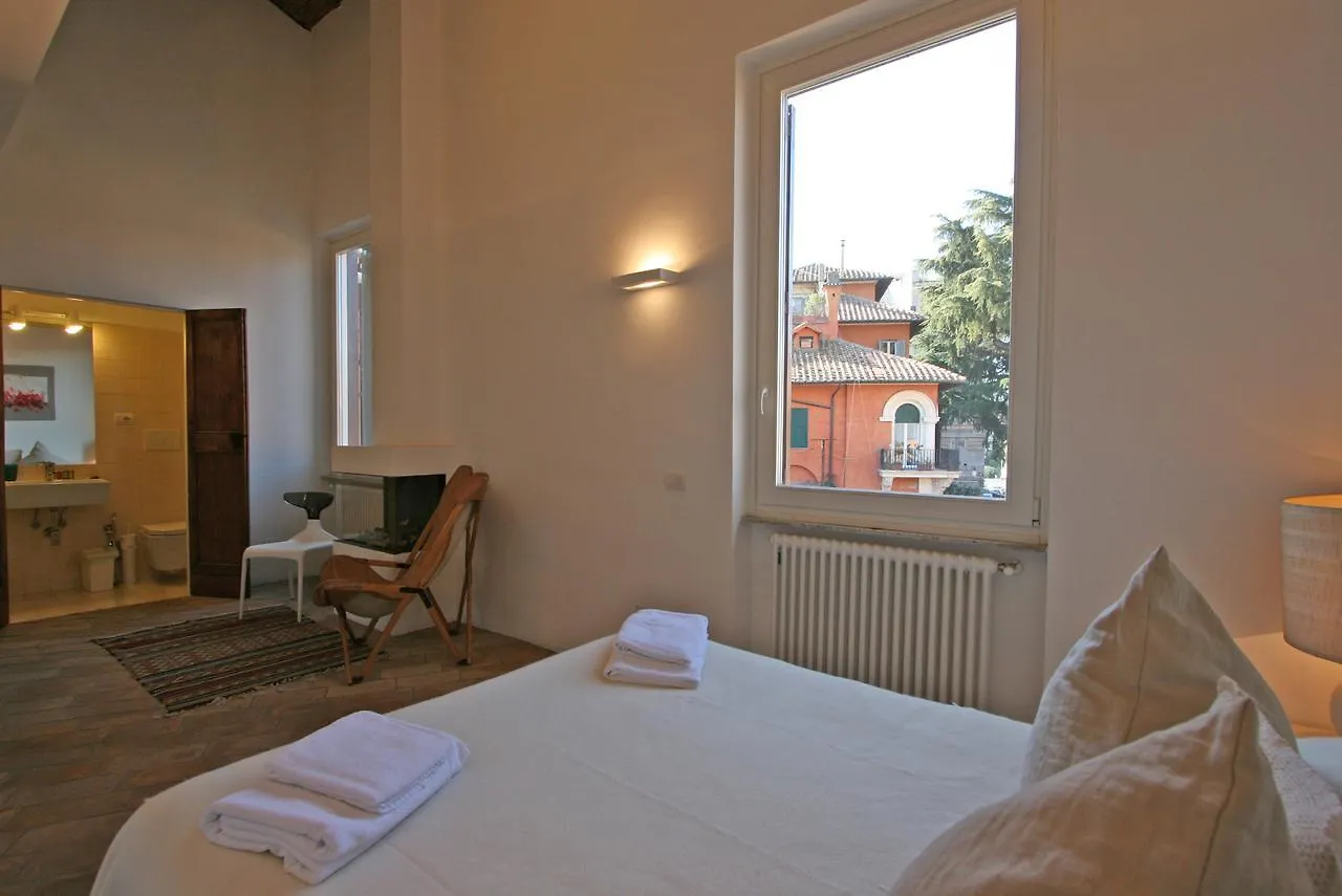 Residenza San Teodoro Rome 0*,  Italy